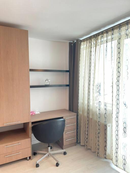 Studio Carol - Rond Baba Novac Apartment บูคาเรสต์ ภายนอก รูปภาพ