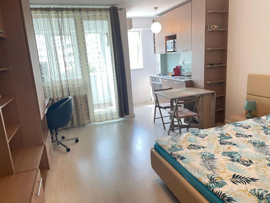 Studio Carol - Rond Baba Novac Apartment บูคาเรสต์ ภายนอก รูปภาพ