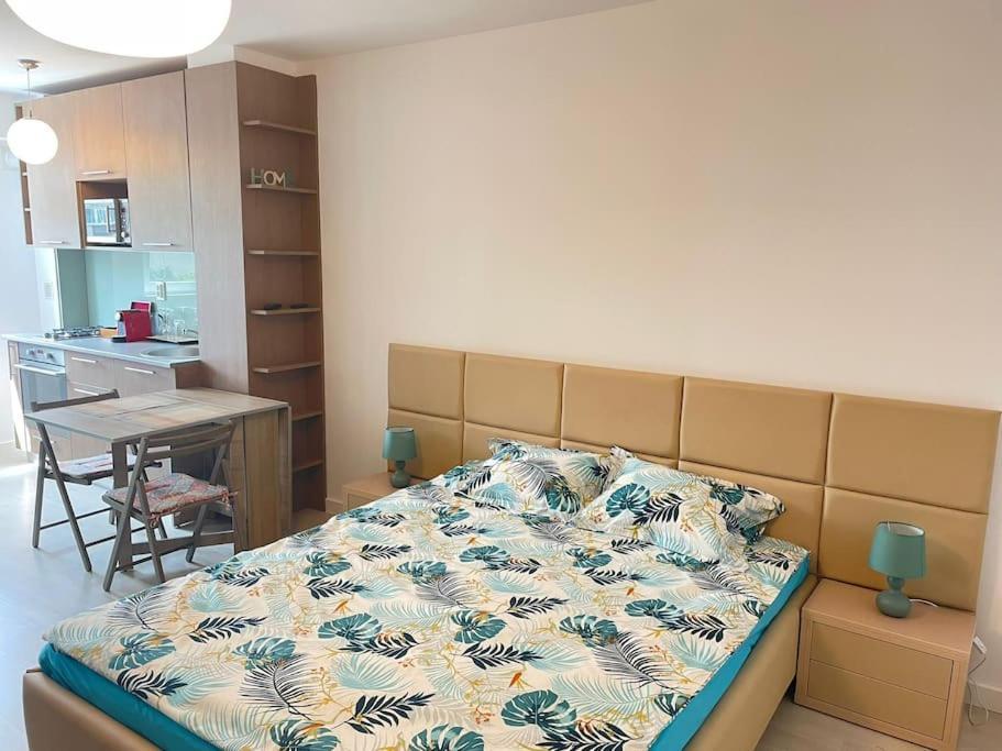 Studio Carol - Rond Baba Novac Apartment บูคาเรสต์ ภายนอก รูปภาพ