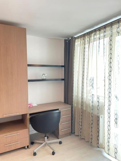 Studio Carol - Rond Baba Novac Apartment บูคาเรสต์ ภายนอก รูปภาพ